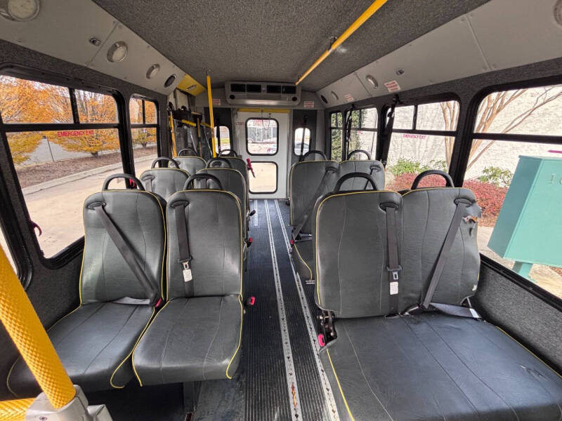 2014 Ford E-Series E-350 SD