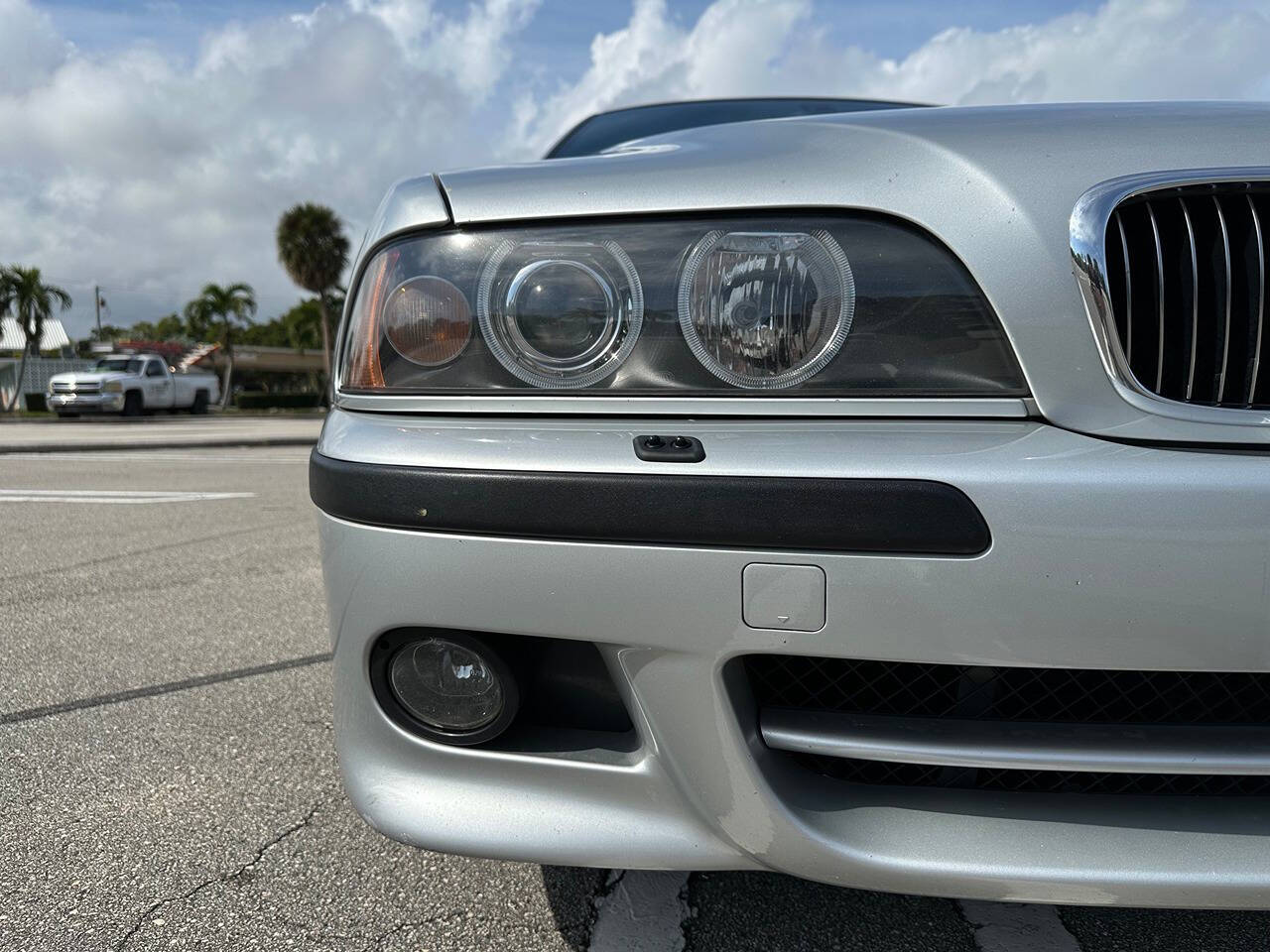 2003 BMW 5 Series 10