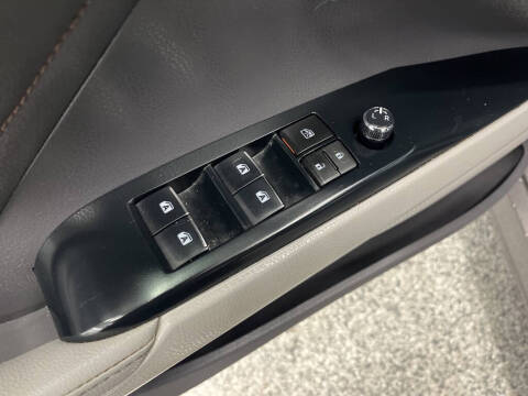 2018 Toyota Camry Hybrid XLE