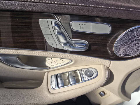 2015 Mercedes-Benz C-Class C 300