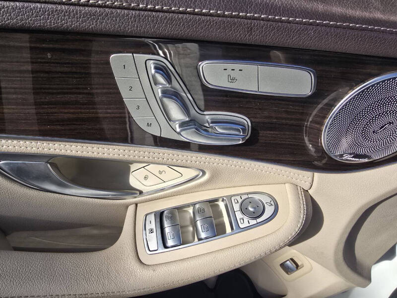 2015 Mercedes-Benz C-Class C 300