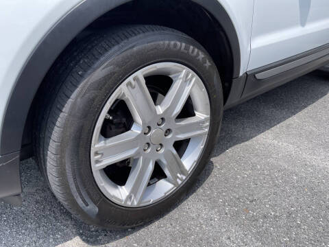 2015 Land Rover Range Rover Evoque Pure Plus