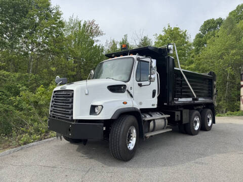 2016 Freightliner 114 SD