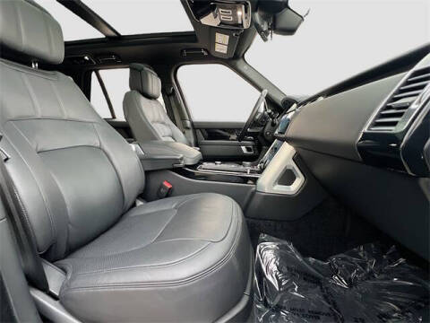 2021 Land Rover Range Rover P525 HSE Westminster Edition