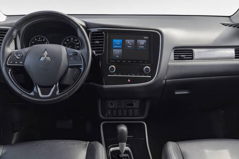 2020 Mitsubishi Outlander SEL