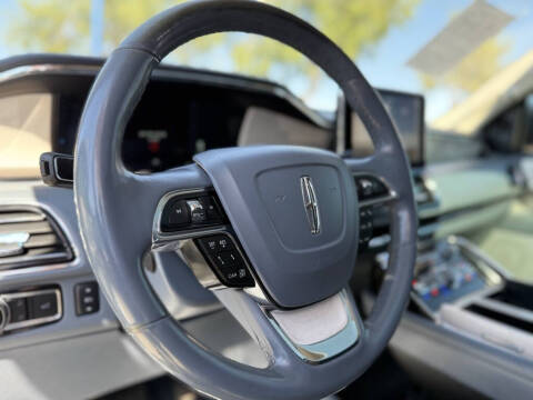 2018 Lincoln Navigator Black Label