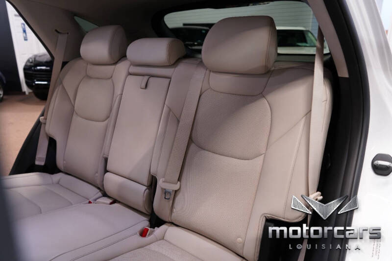 2022 Genesis GV70 2.5T Standard