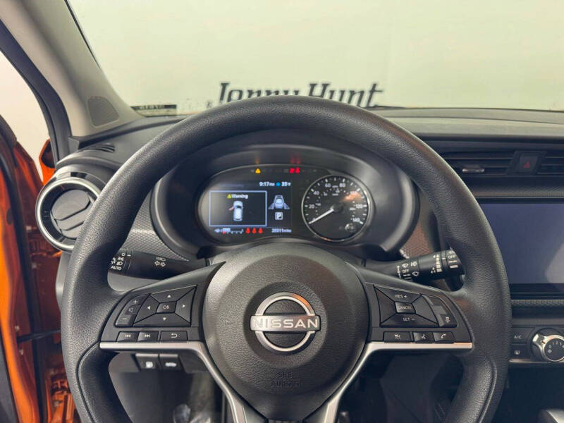 2023 Nissan Kicks SV