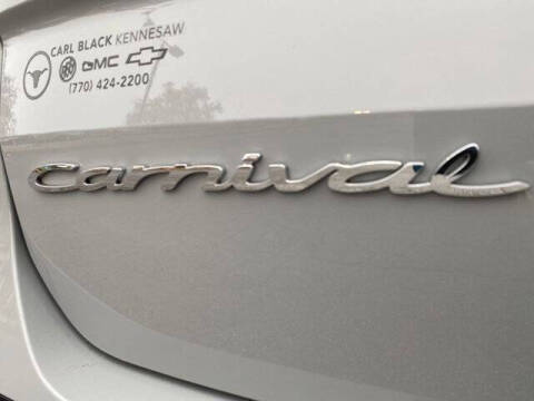 2022 Kia Carnival EX