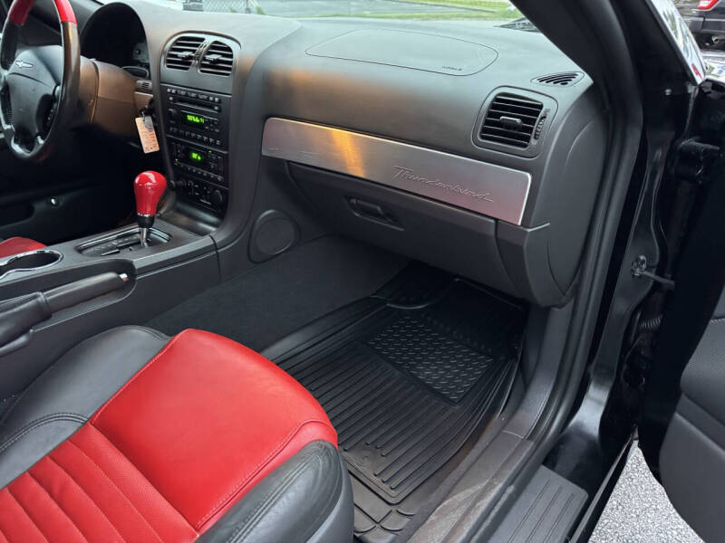 2002 Ford Thunderbird Deluxe