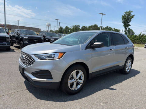 2023 Ford Edge SE