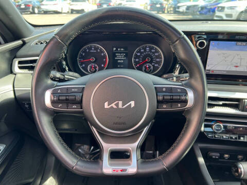 2022 Kia K5