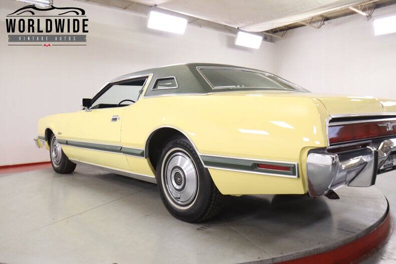1973 Ford Thunderbird
