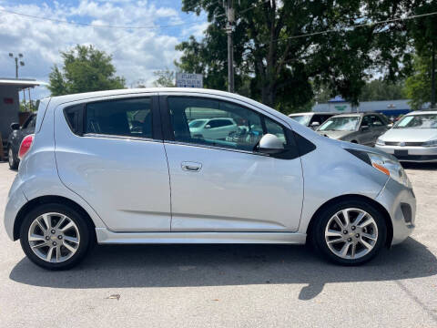 2014 Chevrolet Spark EV 2LT