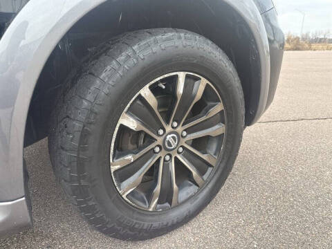 2017 Nissan Armada Platinum