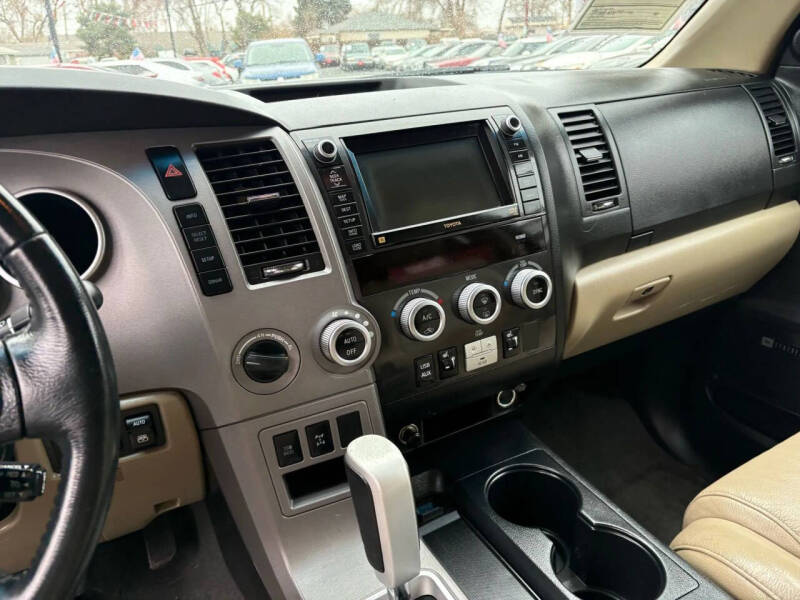 2012 Toyota Sequoia Limited