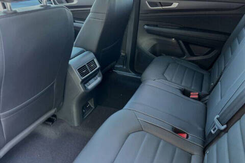 2024 Volkswagen Atlas Cross Sport SEL R-Line 4Motion