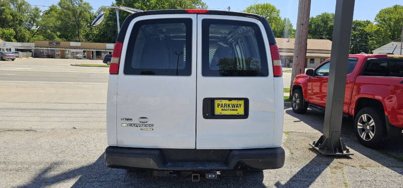 2011 Chevrolet Express 2500