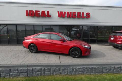 2021 Hyundai Elantra for sale at Ideal Wheels in Sioux City IA