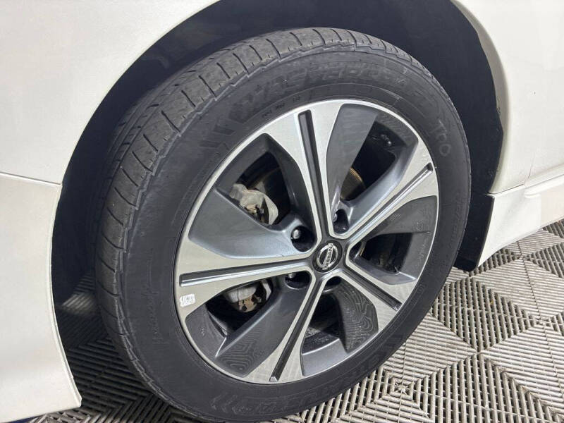 2019 Nissan LEAF SL PLUS