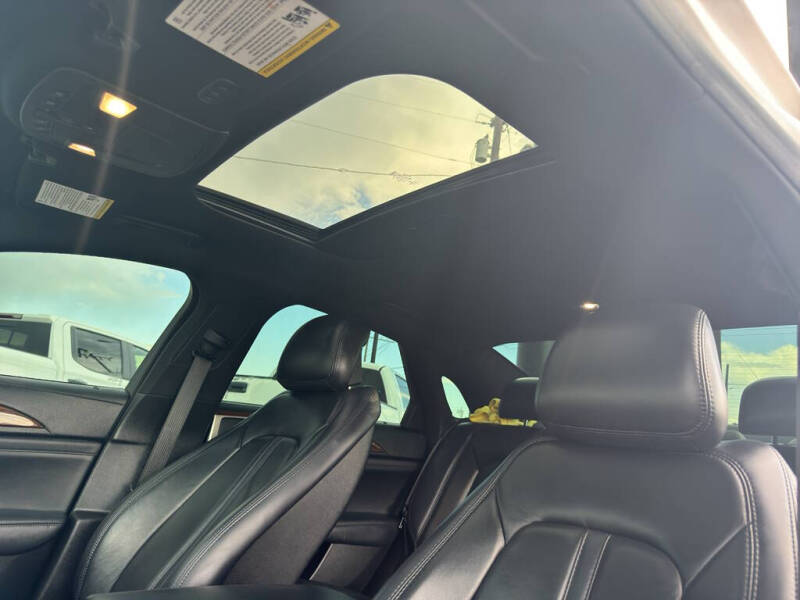 2018 Lincoln MKZ Select