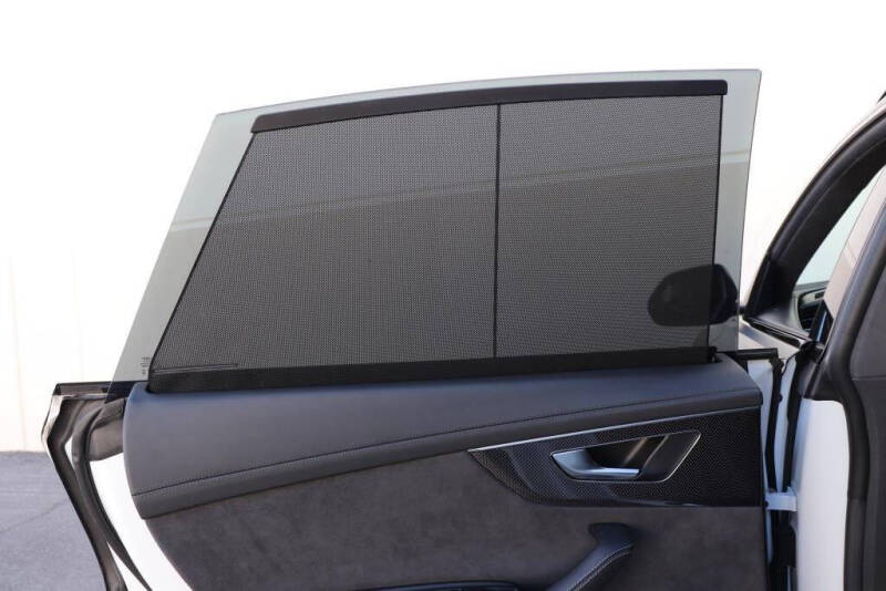 2023 Audi SQ8 4.0T quattro Prestige