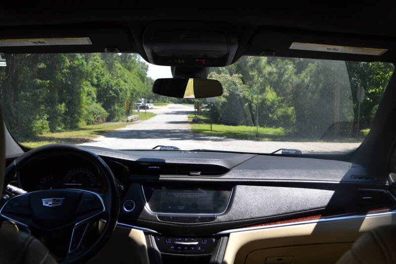 2019 Cadillac XT5 Luxury