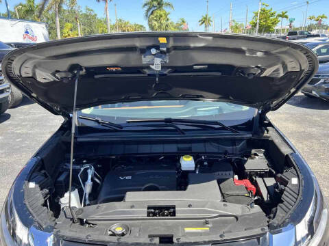 2022 Nissan Pathfinder Platinum