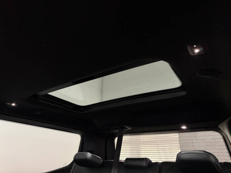 2022 Jeep Grand Wagoneer Series I