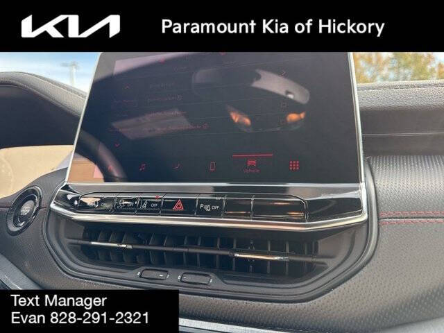 2024 Jeep Compass Trailhawk