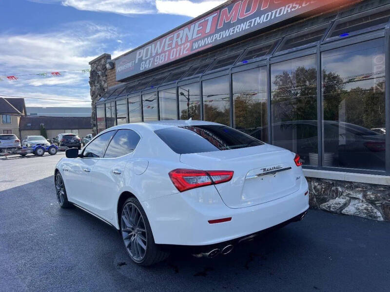 2016 Maserati Ghibli