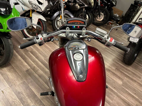 2007 Suzuki Boulevard