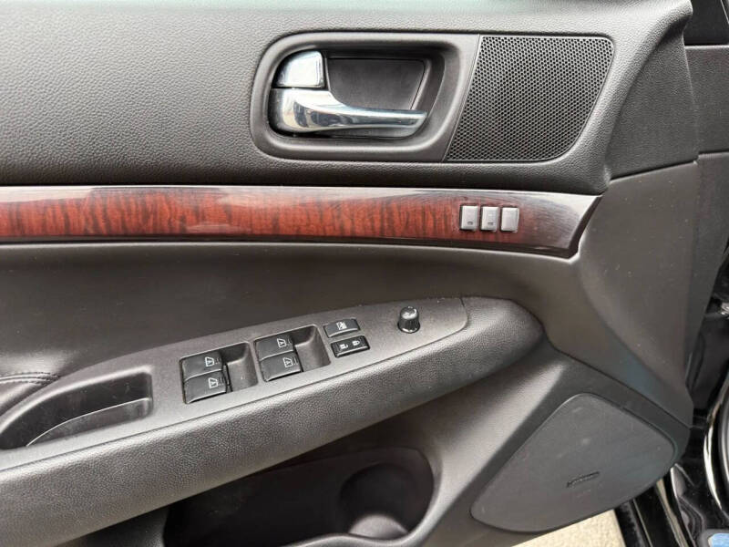 2013 Infiniti G37 Sedan Journey