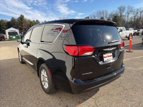 2026 Chrysler Voyager LX