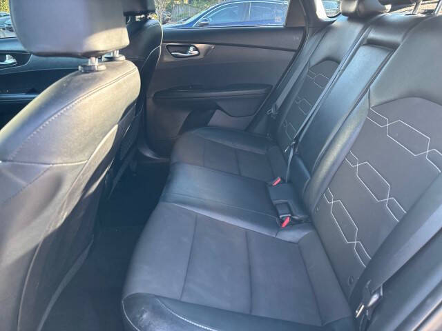 2021 Kia Forte GT Line