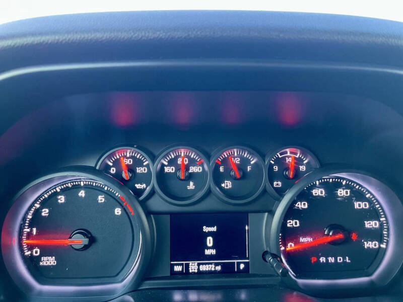 2020 Chevrolet Silverado 1500 Custom