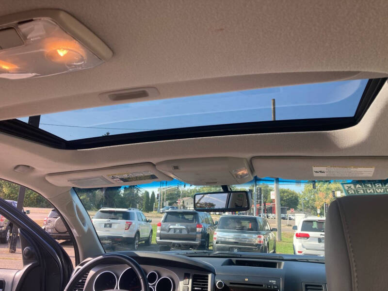 2010 Toyota Sequoia Limited