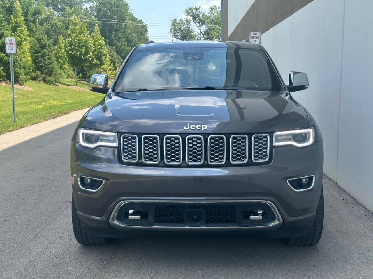 2019 Jeep Grand Cherokee for sale at Phoenix Motor Co in Romulus, MI