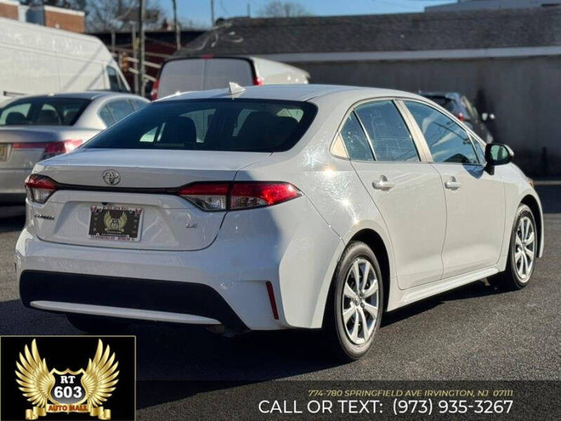 2022 Toyota Corolla LE