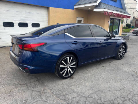 2019 Nissan Altima 2.5 SR