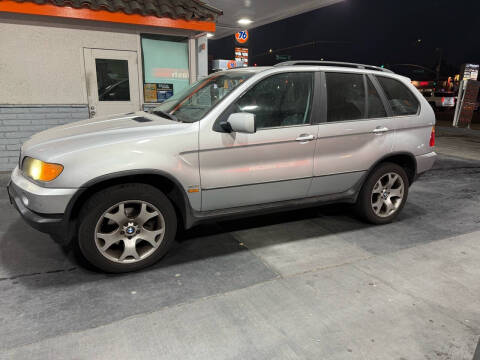 2003 BMW X5 3.0i