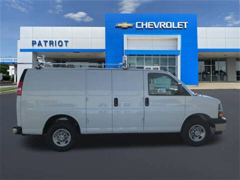 2024 Chevrolet Express 2500