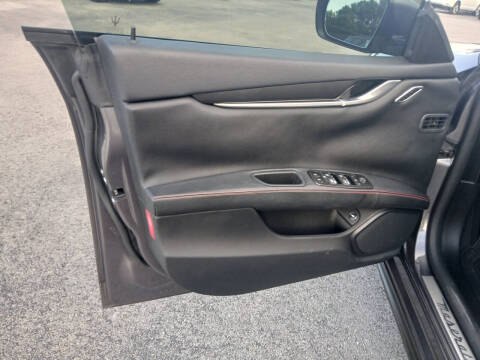 2016 Maserati Ghibli S