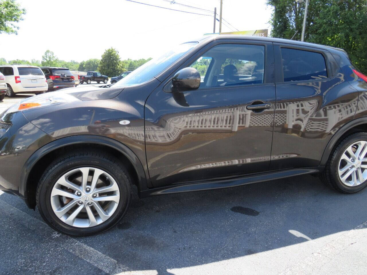 2012 Nissan JUKE for sale at Colbert's Auto Outlet in Hickory, NC