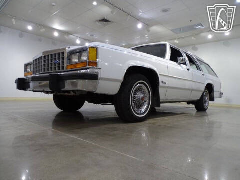 1985 Ford LTD Crown Victoria