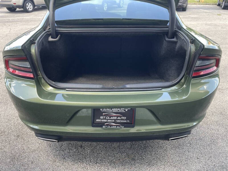 2019 Dodge Charger SXT