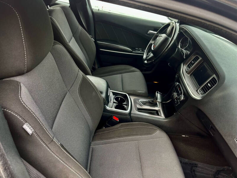 2019 Dodge Charger SXT