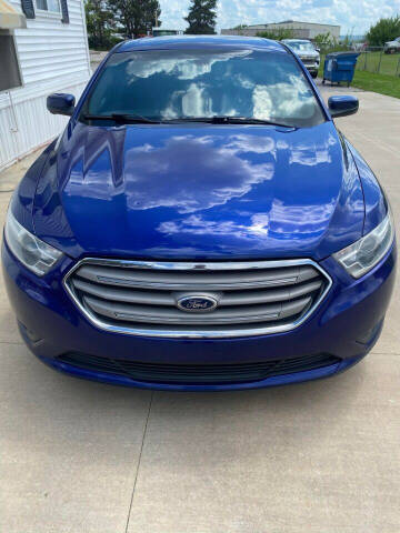 2013 Ford Taurus for sale at Carsland KC in Kansas City MO