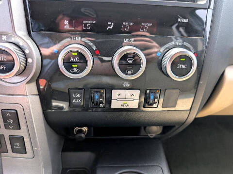 2016 Toyota Sequoia Platinum