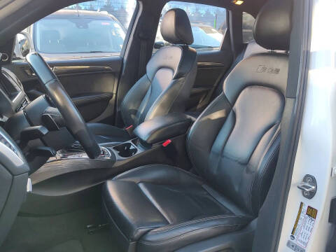 2016 Audi SQ5 3.0T quattro Premium Plus